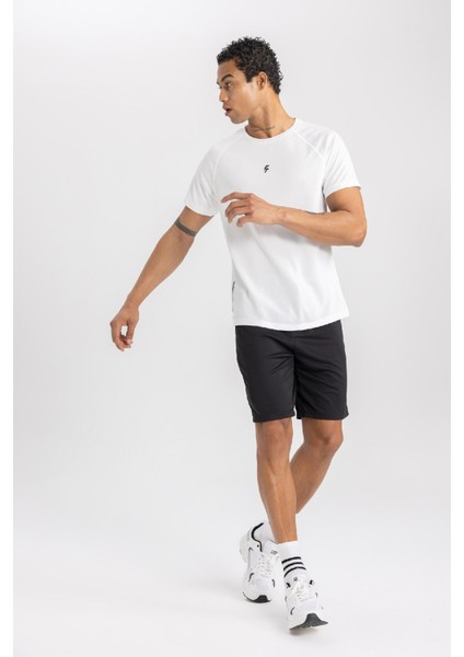 Fit Slim Fit Dar Kesim Sporcu Standart Paça Şort V3030AZ24SP