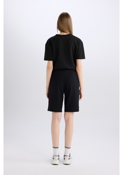 Regular Fit Normal Bel Düz Paça Bermuda Şort W9369AZ25SM