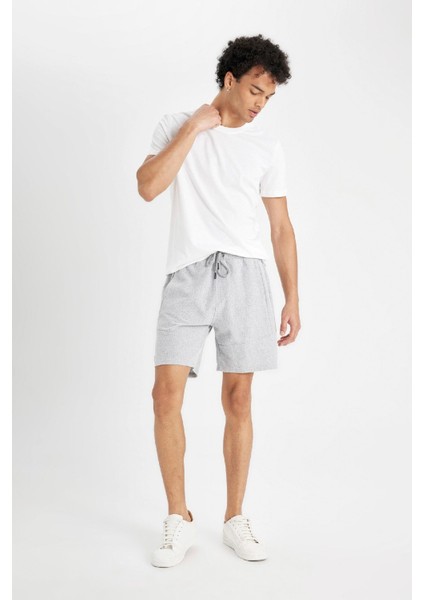 Slim Fit Dar Kesim Dar Paça Şort W7965AZ24HS