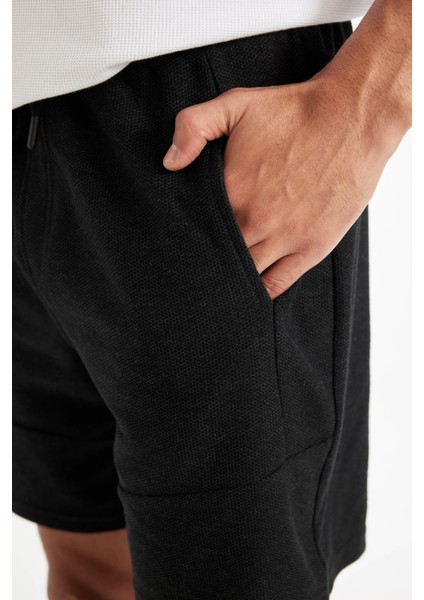 Slim Fit Dar Kesim Dar Paça Şort W7965AZ24HS
