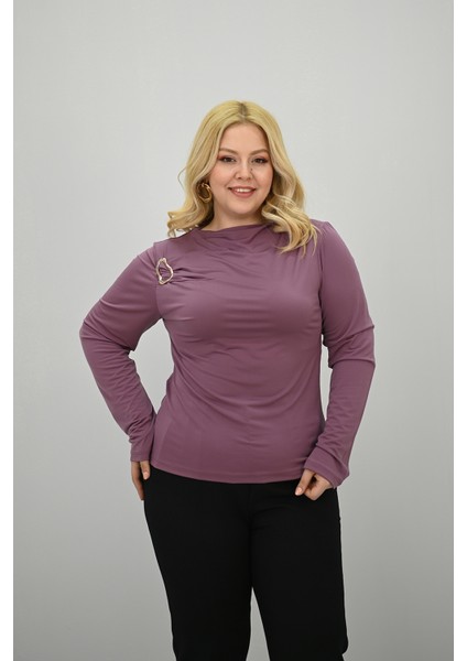 Kadın Büyük Beden Aksesuar Detaylı Drapeli Bluz 1924-25