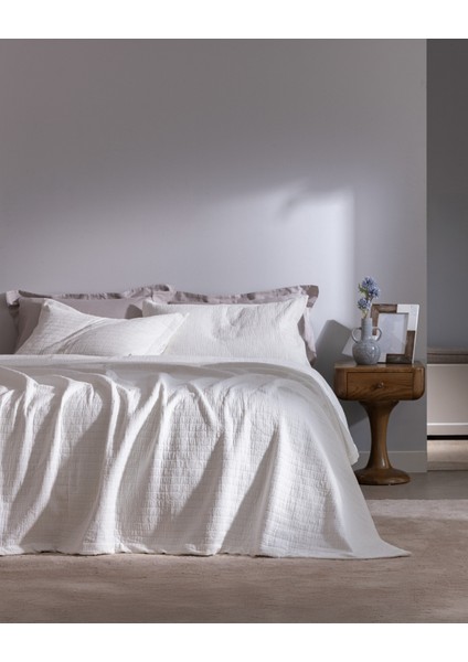 Feolette Çift Kişilik Yatak Örtüsü - Beyaz