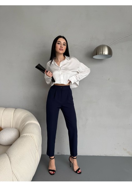 Kadın Yüksek Bel Lastikli Havuç Kesim Pensli Kumaş Pantolon indirimleri