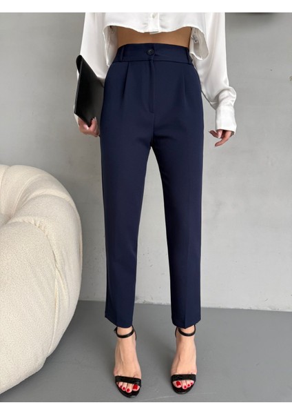 Kadın Yüksek Bel Lastikli Havuç Kesim Pensli Kumaş Pantolon modelleri