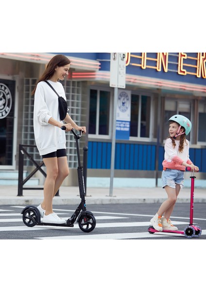 Scooter Maxi Deluxe Işıklı Mavi MMD067