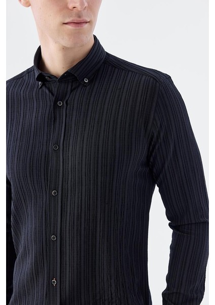Siyah Slim Fit Yaka Düğmeli Gömlek modelleri