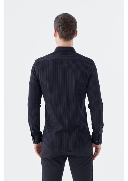 Siyah Slim Fit Yaka Düğmeli Gömlek fırsatları