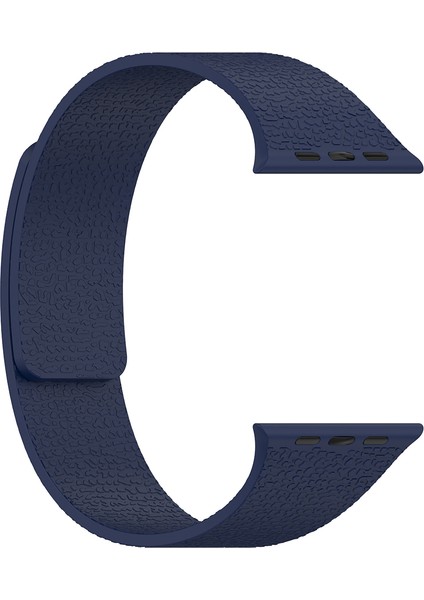 Apple Watch 44MM Kabartma Deri Desenli Güçlü Mıknatıs Yapılı Silikon Kordon Kayış fiyatları