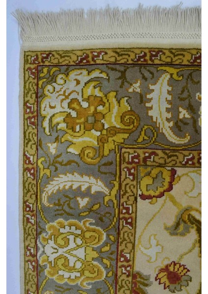 Geleneksel El Dokuma Bej Renk Uşak Şehname Halısı 175 x 247 cm (4.32 M²) fiyatları