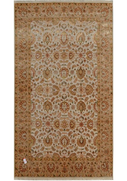 El Dokuması, Kabartma Desenli Antik Ipekli Uşak Halısı (123 x 189 cm , 2.32 M²)