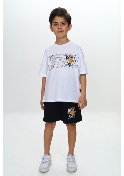 Erkek Çocuk Smile Yazı Baskılı Şortlu Takım