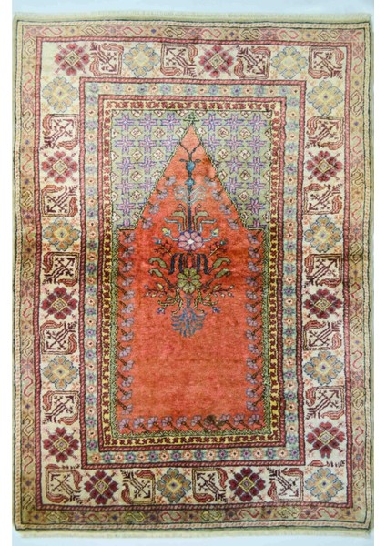 El Dokuma Çiçek Desenli Namazlık Viskon Halı (93 x 130 cm , 1.2 M²)