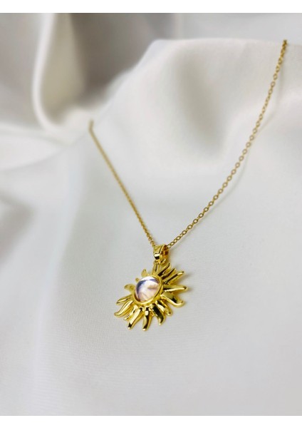 Güneş Figürlü Opal Taşlı Kadın Gold Çelik Kolye | Zarif ve Bohem Tasarım fırsatları