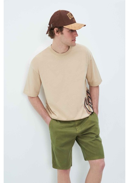 Roscoe Sütlü Kahve Bisiklet Yaka Baskılı Oversize Erkek Tshirt fırsatları