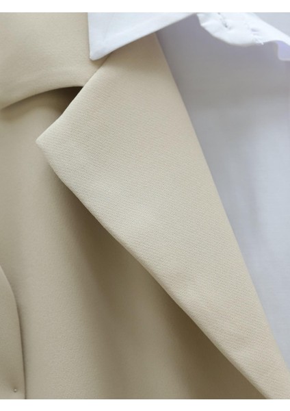 Kemeri Gül Detaylı Kruvaze Yaka Ceket Pantolon Takım fırsatları