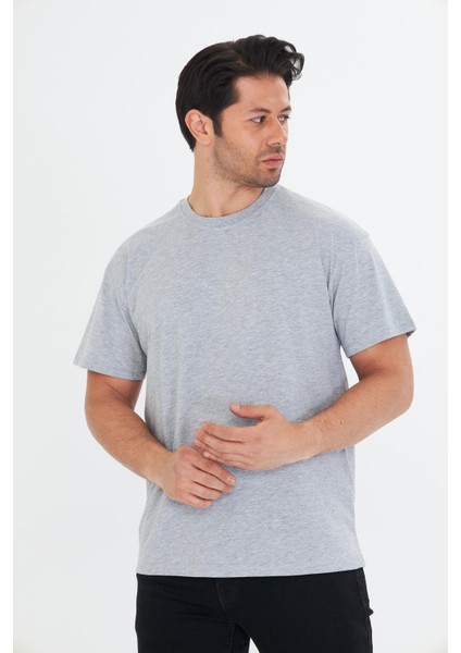 Erkek Pamuklu Bisiklet Yaka Oversize Tişört Gri 5015-G modelleri