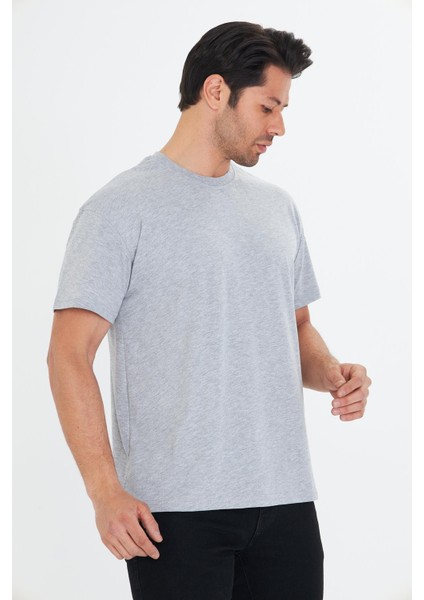 Erkek Pamuklu Bisiklet Yaka Oversize Tişört Gri 5015-G