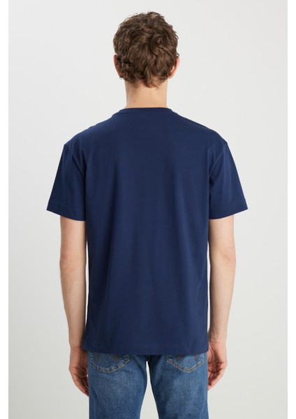 Relaxed Fit Small Logo Erkek T-Shirt MW7NM203877W72