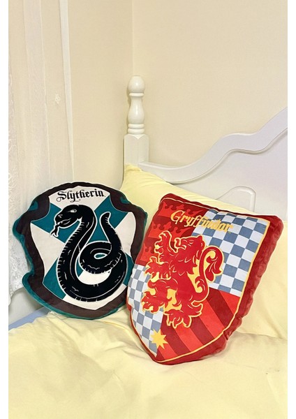 Harry Potter Lisanslı Yastık (40 cm ) - Gryffindor