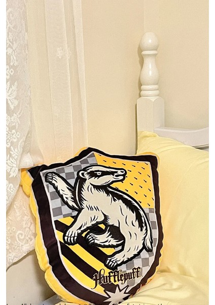 Harry Potter Lisanslı Yastık (40 cm ) - Hufflepuff