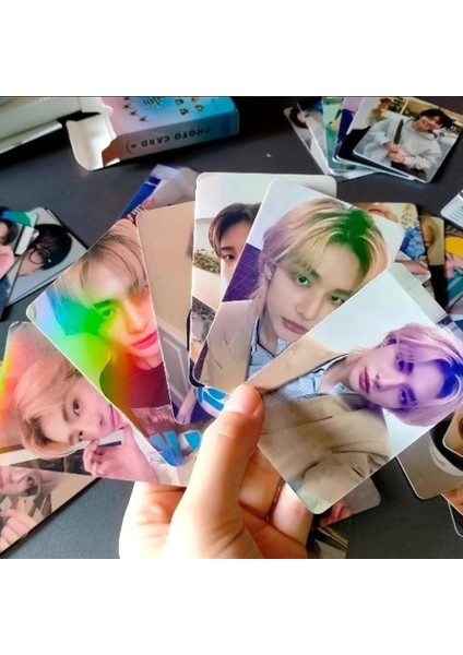 Stray Çocuk Lazer Fotokard 50 Adet Stray Çocuk Lazer (Yurt Dışından) fiyatları