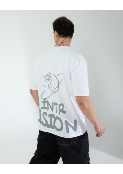 Oversıze Unisex Baskılı T-Shırt Intrusıon Whıte fırsatları