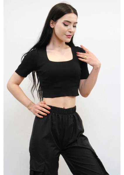 Kare Yaka Triko Crop Siyah