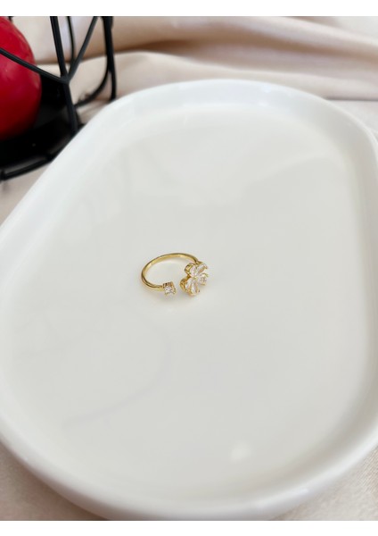 Zirkon Taşlı Papatya Model Ayarlanabilir Gold Çelik Yüzük modelleri