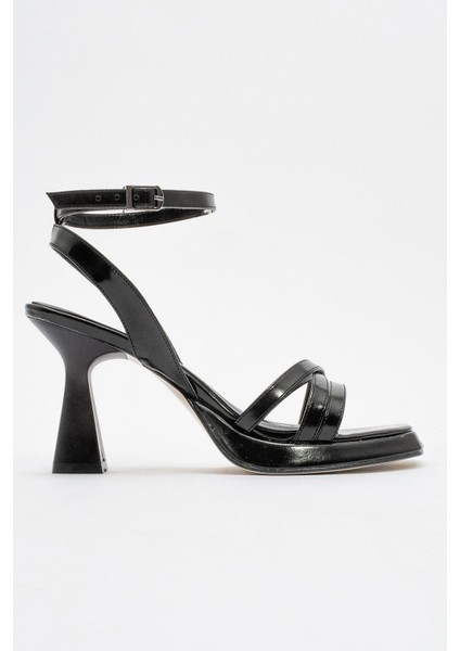 Çapraz Bantlı Platformlu Kadın Topuklu Sandalet Siyah Zra fiyatları