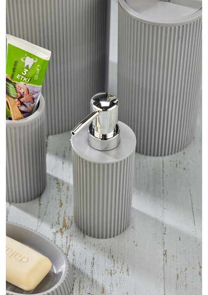 Line 5 Parça Yuvarlak Banyo Seti - Çöp Kovası Wc Fırçası Sıvı-Katı Sabunluk Diş Fırçası