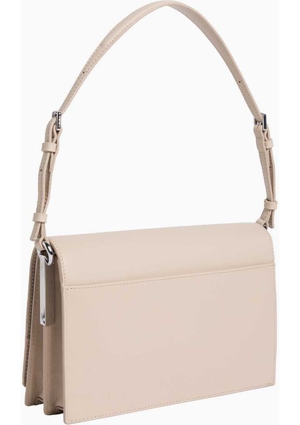 Elongated Shoulder Bag fiyatları
