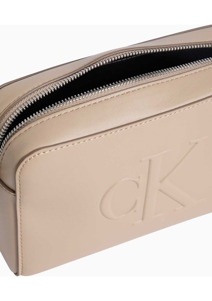 Sculpted Camera Bag