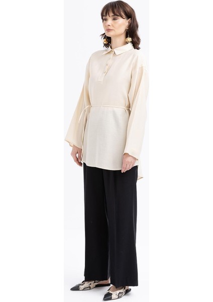 Yarım Patlı Beli Bağcıklı Kadın Tunik S50247A0