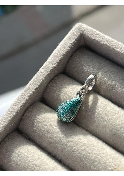 Avokado Çift Sallantılı Charm