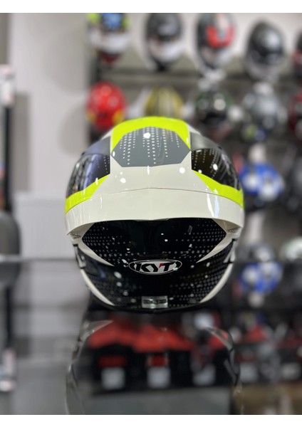 Tt-Course Gear Kapalı Kask Siyah Vizörlü (+1 Şeffaf Vizör)