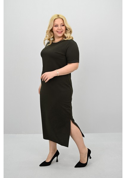 Kadın Büyük Beden Kısa Kollu Yırtmaç Detaylı Basic Elbise 5309-25 fırsatları