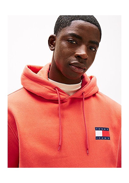 Tjm Reg Essentıal Flag Hood Ext fiyatları