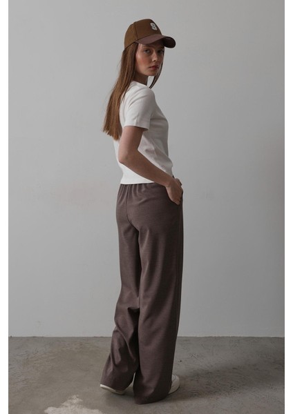 Kadın Beli Lastikli Bol Paça Pantolon modelleri