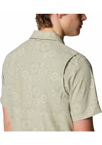 Tech Trail Utility Printed Woven Erkek Kısa Kollu Gömlek indirimleri
