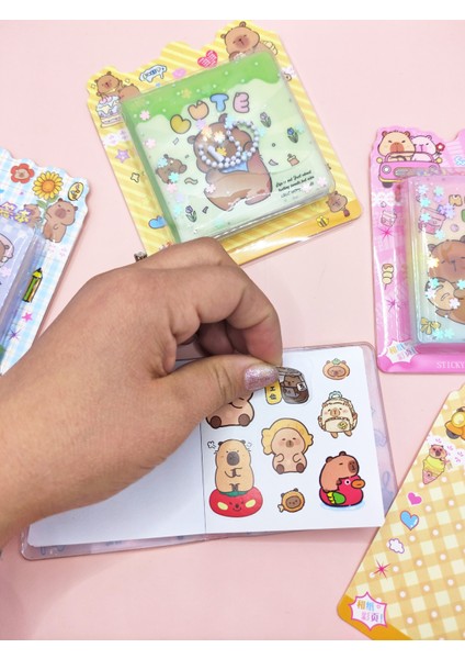 Capybara Sulu Pullu Anahtarlıklı Stickerlı Kapibara Not Defteri (7,5x7,5 Cm) - Sweet modelleri