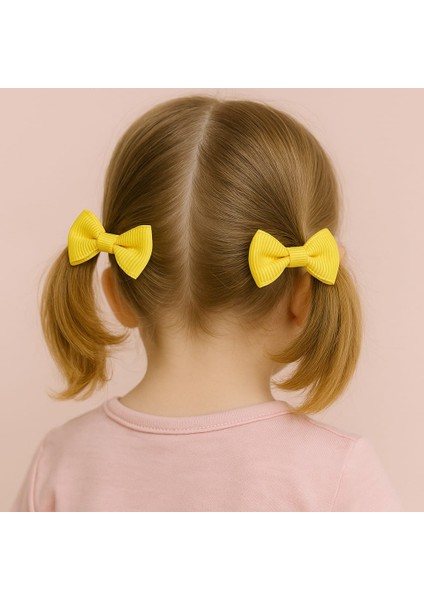 Fiyonk Desenli Bağlamalı Kız Çocuk Toka