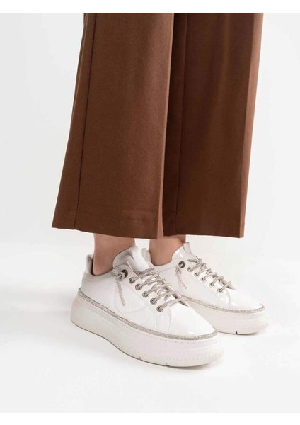 Krıste Bell 05 Beyaz Rugan Kadın Taş Ip Bağcıklı Kalın Taban Günlük Spor Ayakkabı