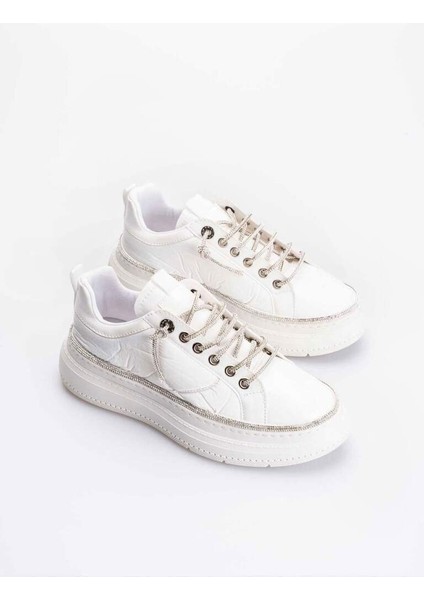 Krıste Bell 05 Beyaz Rugan Kadın Taş Ip Bağcıklı Kalın Taban Günlük Spor Ayakkabı fiyatları