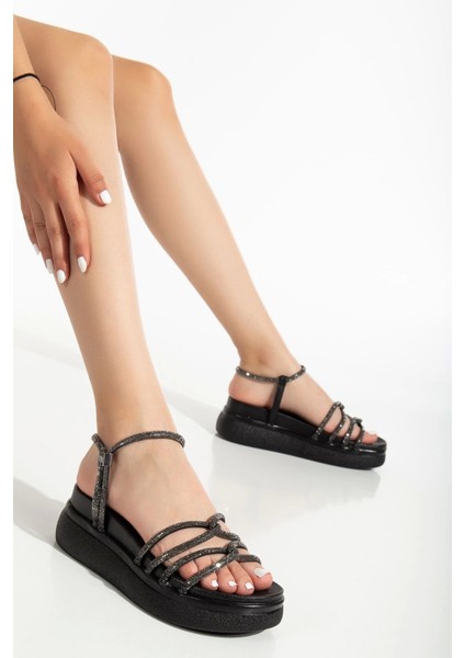 24422-1221 Siyah Dolgu Topuk Kadın Sandalet fiyatları