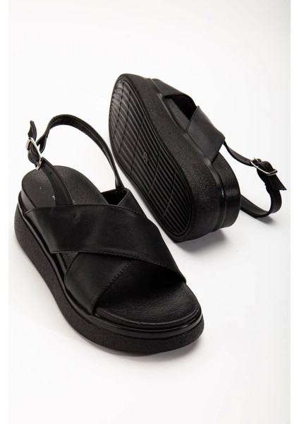 24422-1164 Siyah Dolgu Topuk Kadın Sandalet modelleri