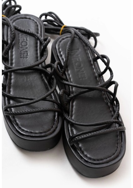 861-1021 Siyah Dolgu Kadın Sandalet modelleri