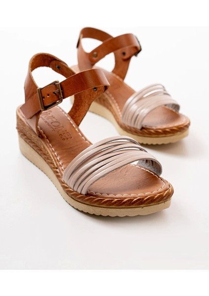 731-07 Bej Ortopedik Deri Dolgu Kadın Sandalet fiyatları