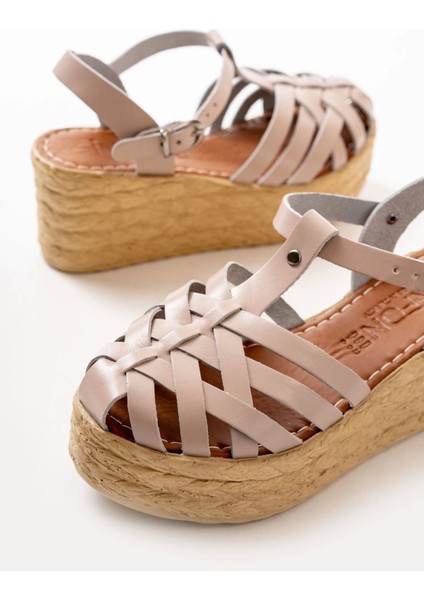 684-02 Bej Ortopedik Deri Dolgu Kadın Sandalet indirimleri