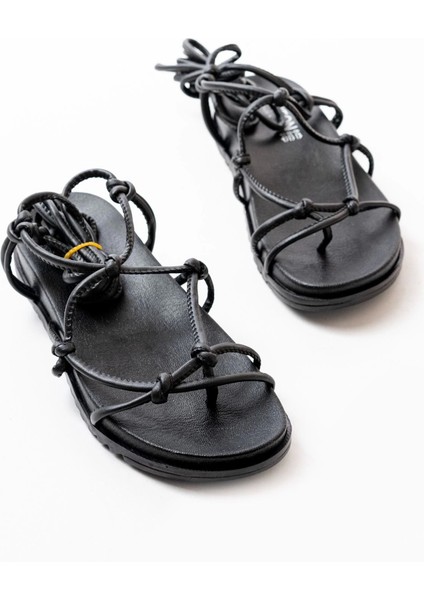 1001-1001 Siyah Bilekten Bağcıklı Kadın Sandalet modelleri