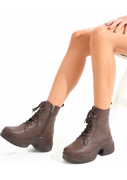 FZ-2550 Kahverengi Yüksek Tabanlı Bağcıklı Fermuarlı Günlük Kadın Bot